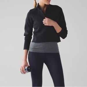 Lululemon Athletica scuba Kicking Asphalt 1/2 Zip pullover, black. Size 4